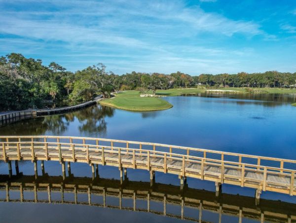 Fernandina Beach Two Bedroom Vacation Villa with Stunning Views