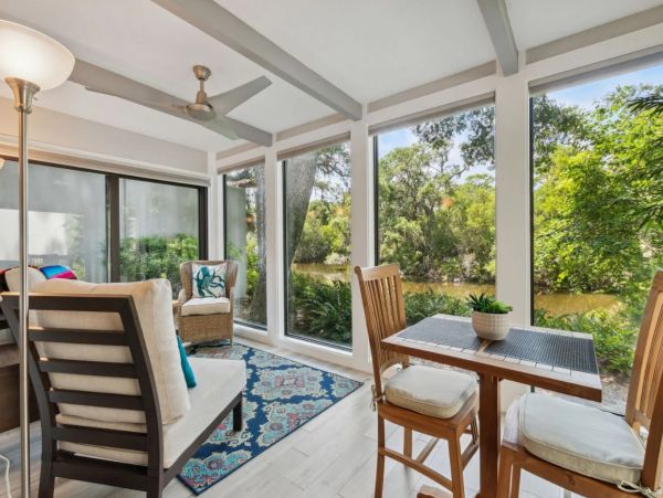 Fernandina Beach Two Bedroom Vacation Villa with Stunning Views
