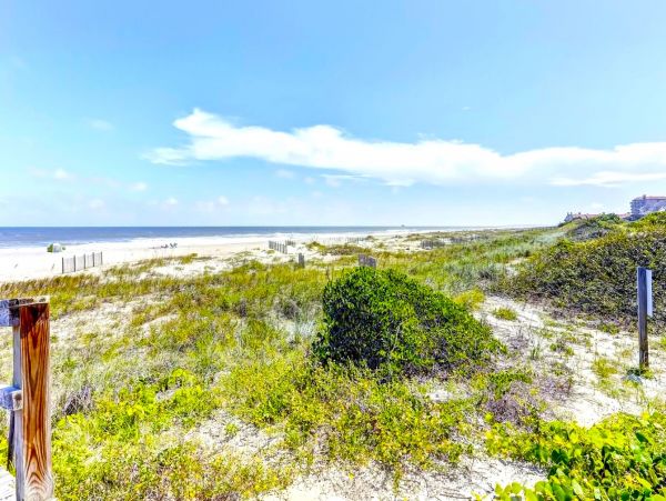 Gulf View Two Bedroom Vacation Rental in Fernandinda Beach