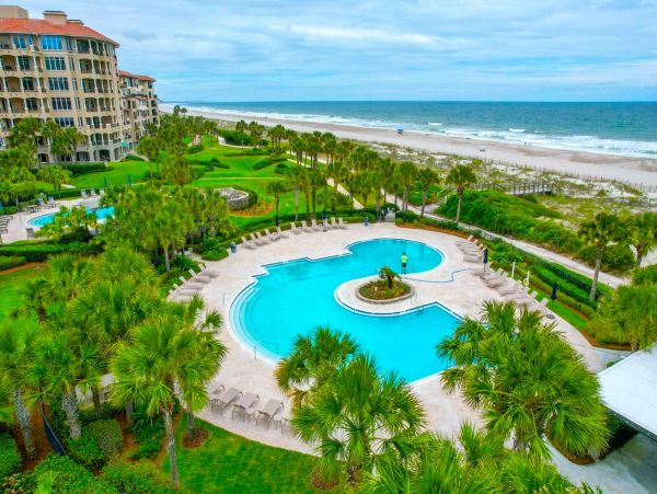 Gulf View Two Bedroom Vacation Rental in Fernandinda Beach