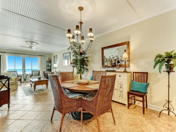 Gulf View Two Bedroom Vacation Rental in Fernandinda Beach