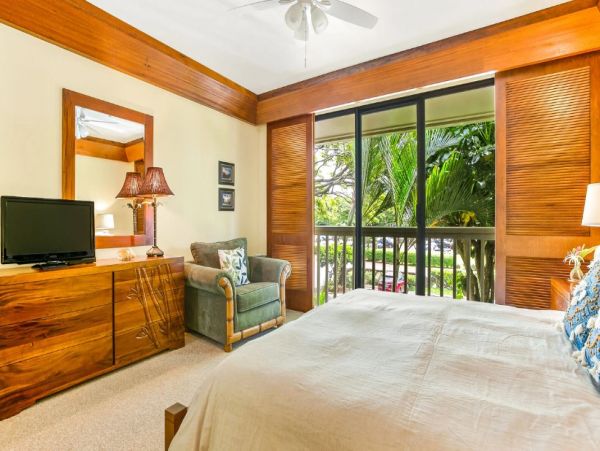 Ocean View One Bedroom Vacation Condo in Poipu