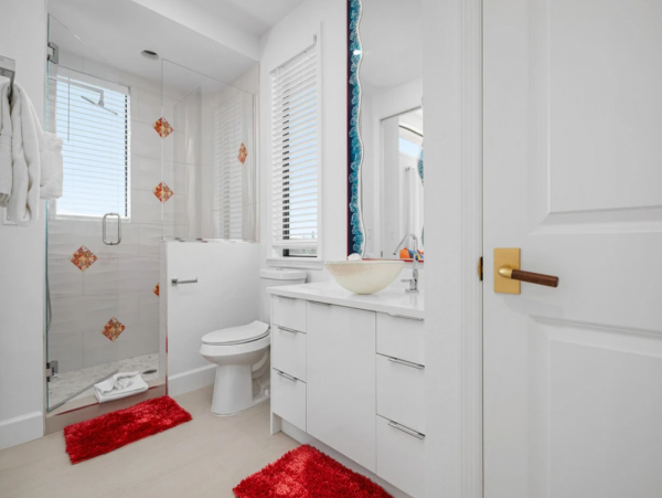 Stunning 4BR Anna Maria Rental: Beach, Pool, Sunset Views