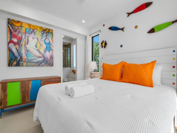 Stunning 4BR Anna Maria Rental: Beach, Pool, Sunset Views