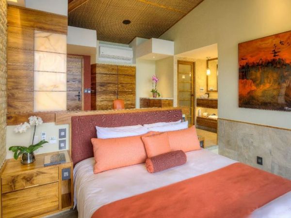 Ocean Views Manuel Antonio Vacation Pool Home 19 Bedroom