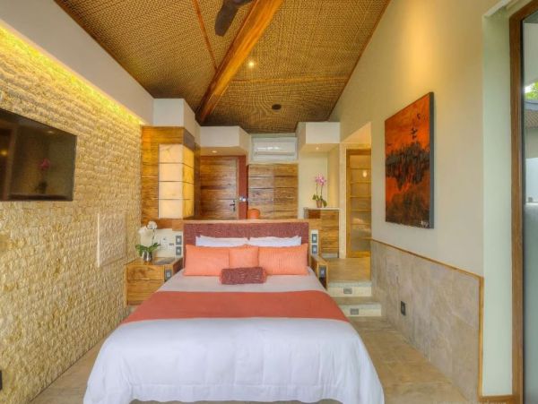 Ocean Views Manuel Antonio Vacation Pool Home 19 Bedroom