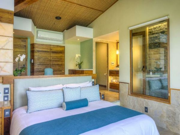 Ocean Views Manuel Antonio Vacation Pool Home 19 Bedroom