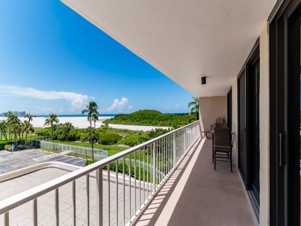 Beachfront Condo in Marco Island 2 Bedroom