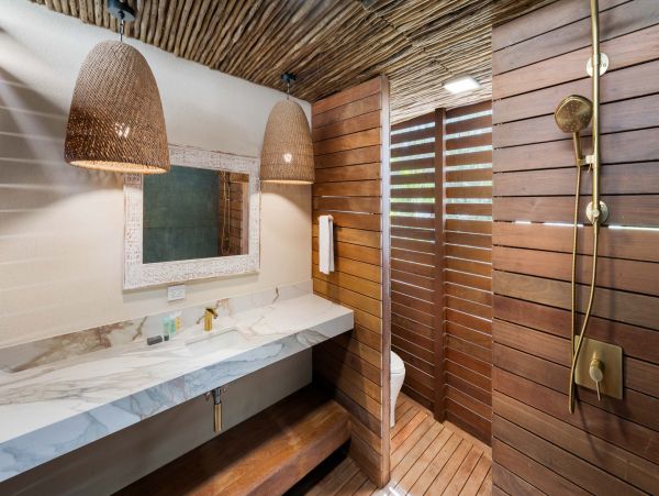 Relax at a Cayman Islands Villa with Stunning Beach Views