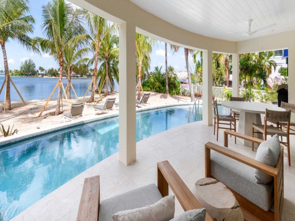 Relax at a Cayman Islands Villa with Stunning Beach Views