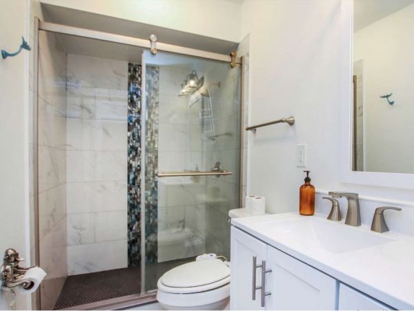 Great Pool Home in Cape Coral Sleeps 10 Guests