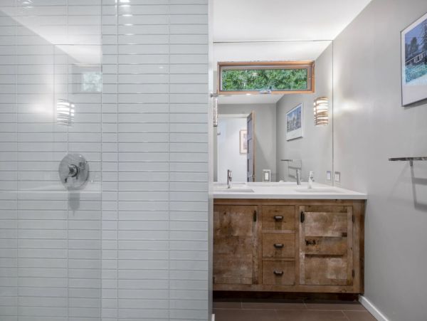 Luxury Three Bedroom Rental Home in Santa Barbara