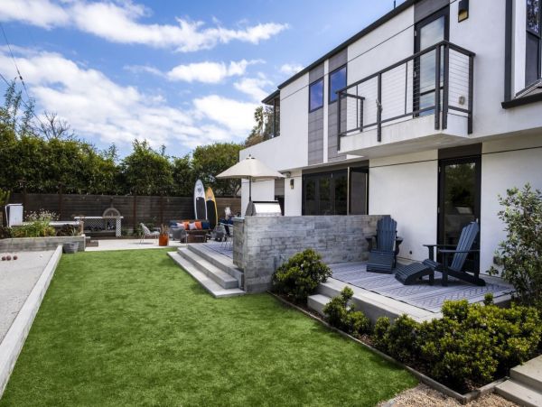 Luxury Three Bedroom Rental Home in Santa Barbara