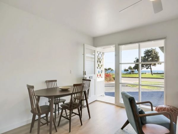 Ocean & Mountain View Three Bedroom Vacation Cottage in Santa Barbara