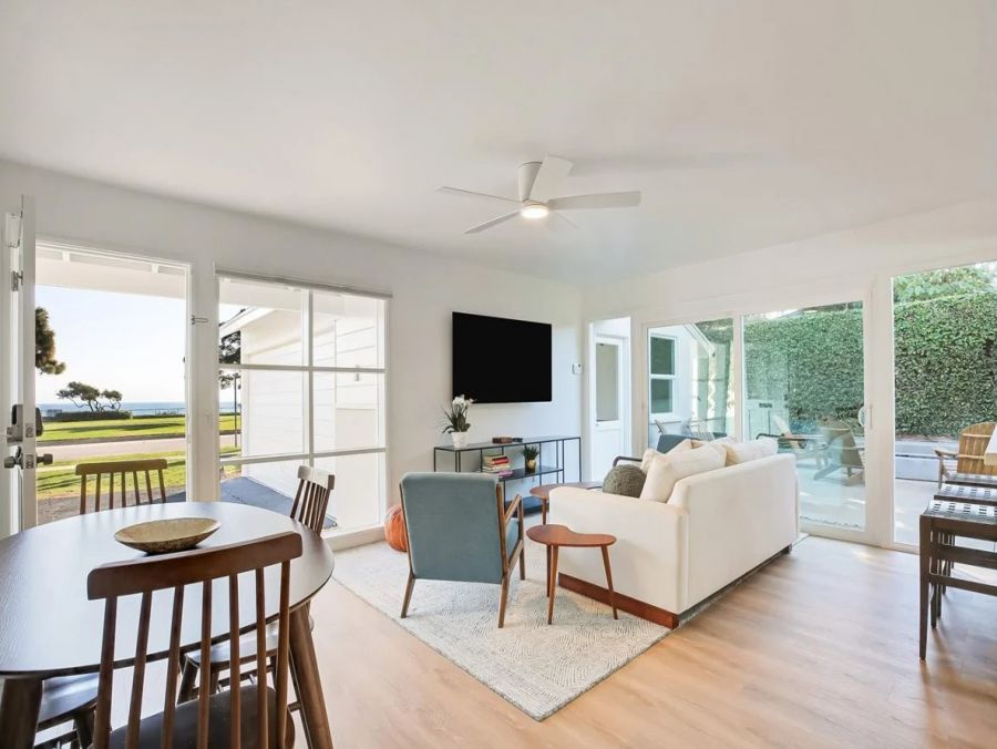 Ocean & Mountain View Three Bedroom Vacation Cottage in Santa Barbara