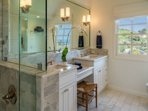 Santa Barbara Vacation Rental 4 Bedroom Walk to Beach