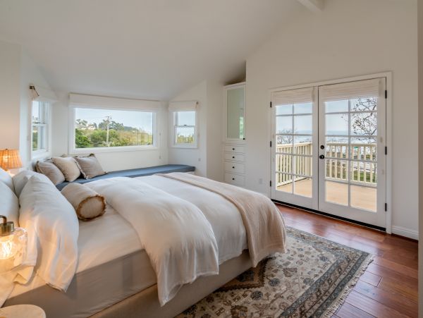 Santa Barbara Vacation Rental 4 Bedroom Walk to Beach