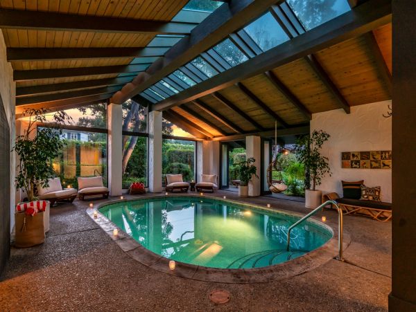 Santa Barbara Mountain Retreat with Pool and Jacuzzi