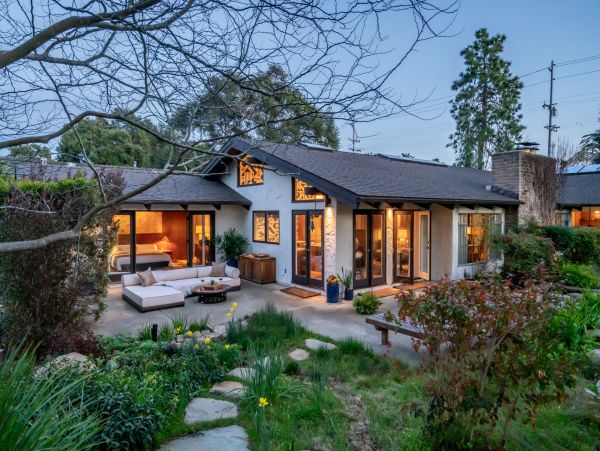 Santa Barbara Mountain Retreat with Pool and Jacuzzi