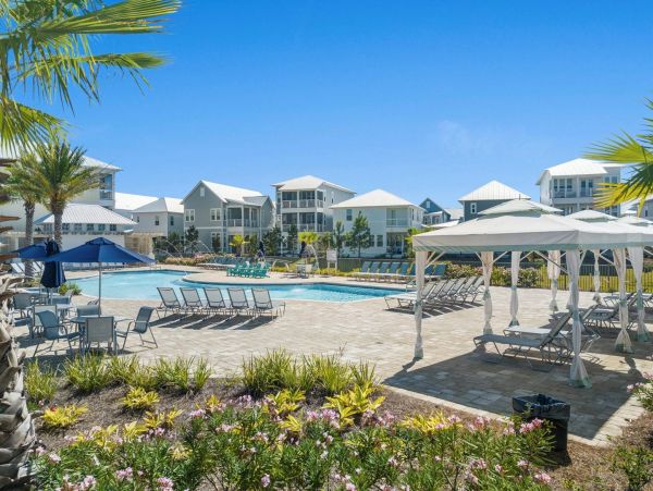 Luxurious Alys Beach Rental with Pools and Balconies