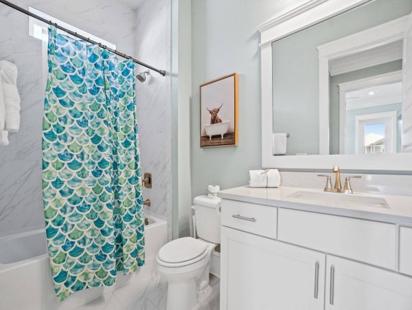 Luxurious Alys Beach Rental with Pools and Balconies