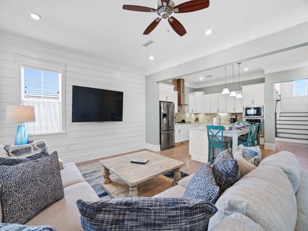 Luxurious Alys Beach Rental with Pools and Balconies