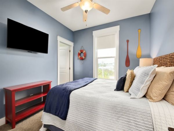 Five+ Bedroom Gulf Front Vacation Home in Seagrove Beach