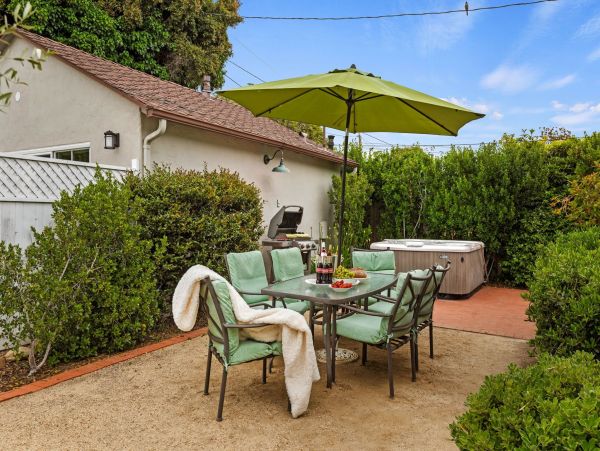 Luxury Vacation Rental in Montecito Walk to the Beach