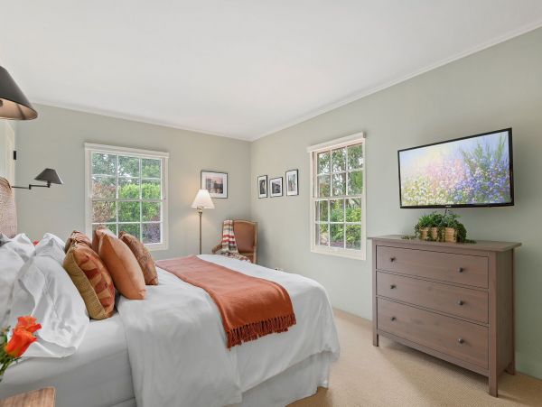 Luxury Vacation Rental in Montecito Walk to the Beach