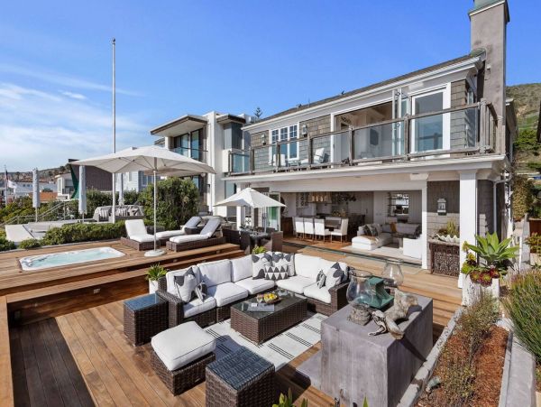 Three Bedroom Oceanfront Vacation Rental in Ventura