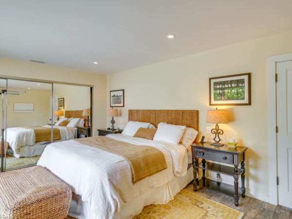 Beautiful 3-Bdm Vacation Home with Private Pool in Santa Barbara CA