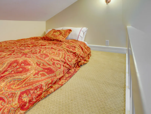 Beautiful 3-Bdm Vacation Home with Private Pool in Santa Barbara CA