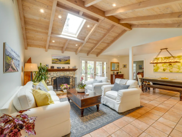Beautiful 3-Bdm Vacation Home with Private Pool in Santa Barbara CA