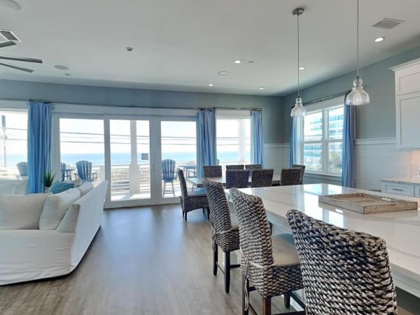 Gulf Views Walk to Beach 6BR Home with Pool