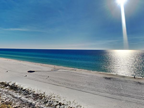Gulf Views Walk to Beach 6BR Home with Pool