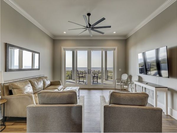 Oceanfront Six Bedroom Vacation Home in Forest Beach