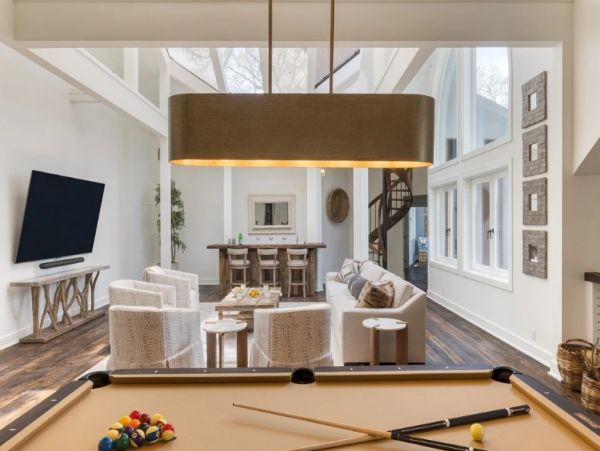 Stuning Eight Bedroom Rental Getaway in Hilton Head