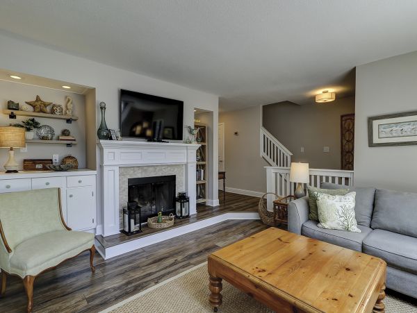 Walk to Beach Three Bedroom Vacation Home in Hilton Head