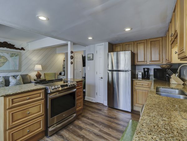 Walk to Beach Three Bedroom Vacation Home in Hilton Head