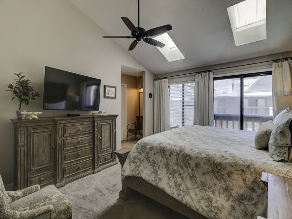 Walk to Beach Three Bedroom Vacation Home in Hilton Head