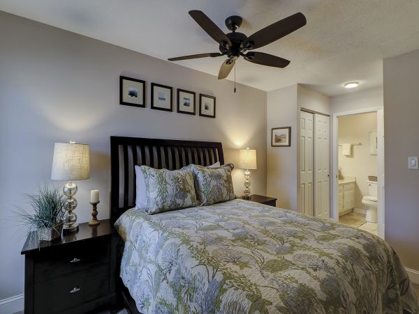 Walk to Beach Three Bedroom Vacation Home in Hilton Head