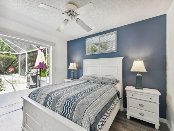 Luxurious Siesta Key Pool Home Near Beach & Village