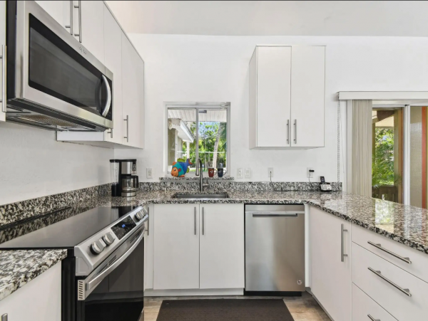 Luxurious Siesta Key Pool Home Near Beach & Village