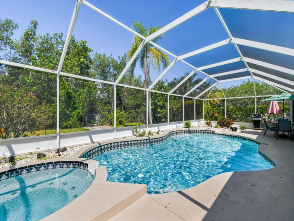 Luxurious Siesta Key Pool Home Near Beach & Village