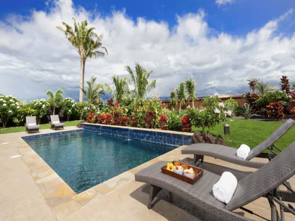 New Addition to the Luxury Hawaii Vacation Villa Market Main & Guest House