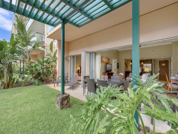 Exceptional Luxury Three Bedroom Walk Out Villa in Kaanapali