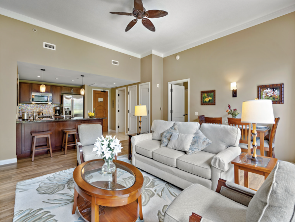 Exceptional Luxury Three Bedroom Walk Out Villa in Kaanapali