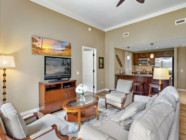 Exceptional Luxury Three Bedroom Walk Out Villa in Kaanapali