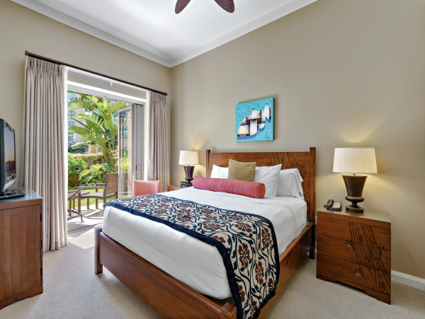 Exceptional Luxury Three Bedroom Walk Out Villa in Kaanapali