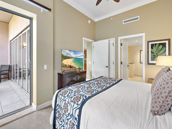 Exceptional Luxury Three Bedroom Walk Out Villa in Kaanapali